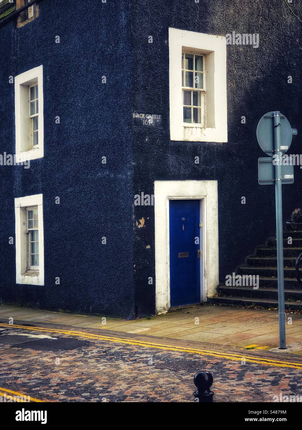 High street building hi-res stock photography and images - Alamy