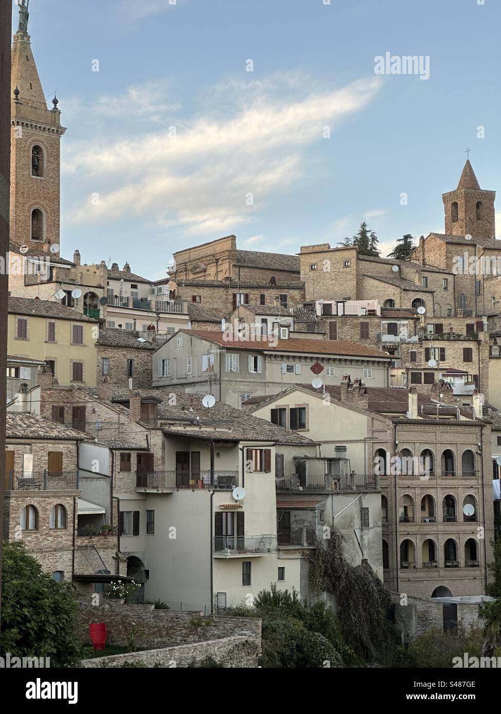 Houses and buildings vie, Ripatransone, Marche region, Italy Stock Photo