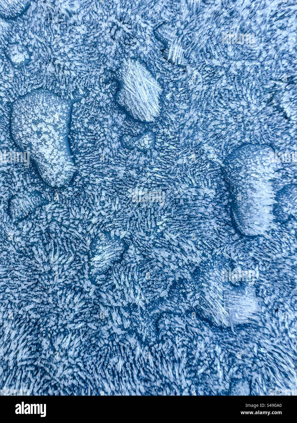Freezing freeze hi-res stock photography and images - Alamy