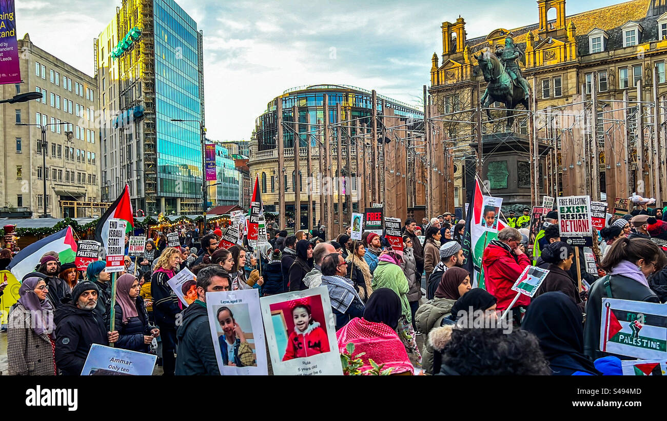 Palestinian protests hi-res stock photography and images - Alamy