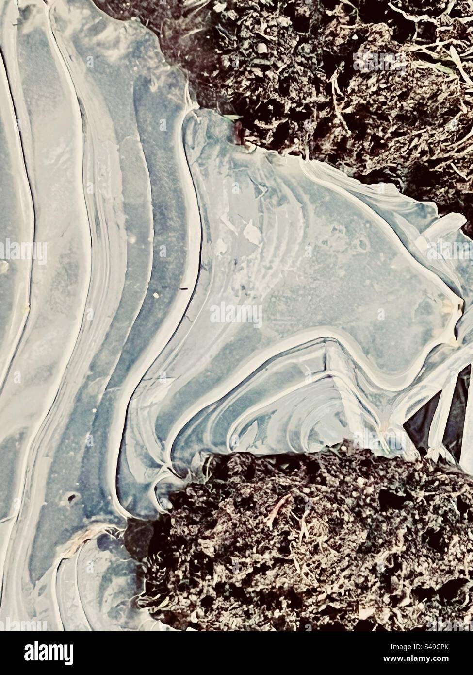 Looping Ice Pattern First patterns hi-res stock photography and images - Alamy