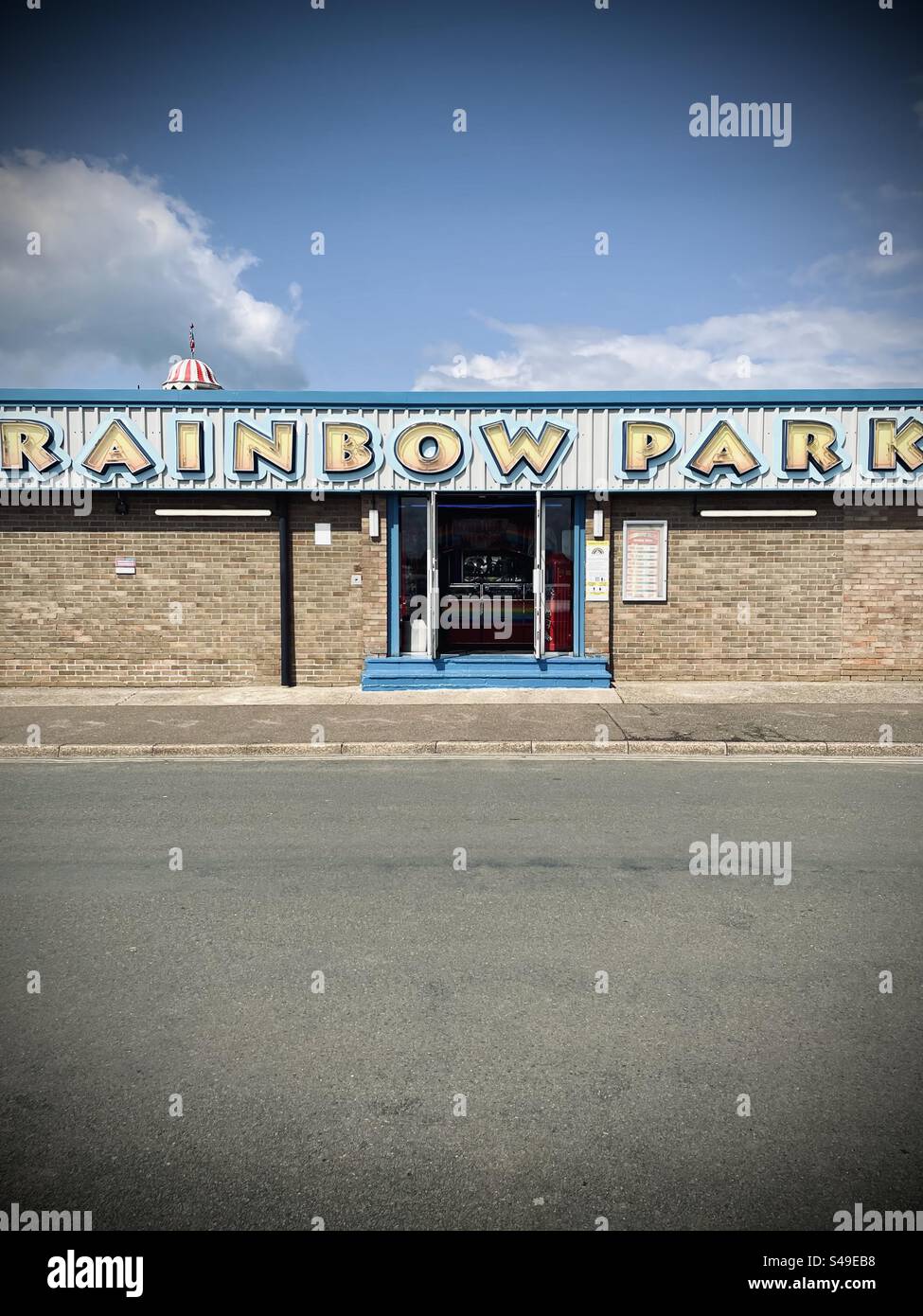 Rainbow Park Fairground in Hunstanton, Norfolk Stock Photo Alamy