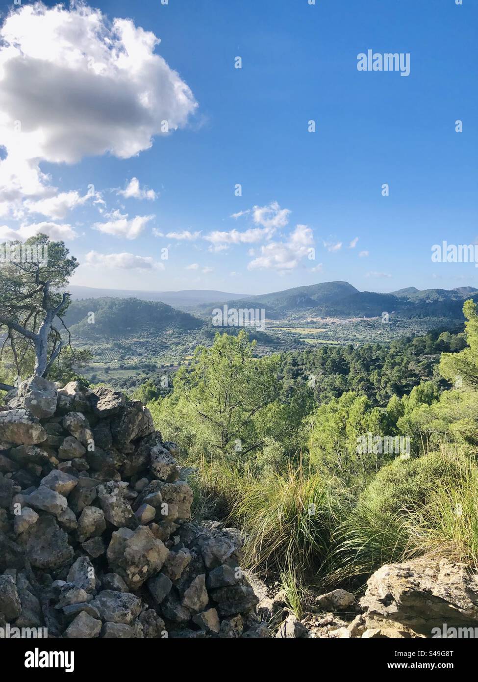 Wintersun over tramuntana mountains mallorca - Smartphone Captured Stock Image
