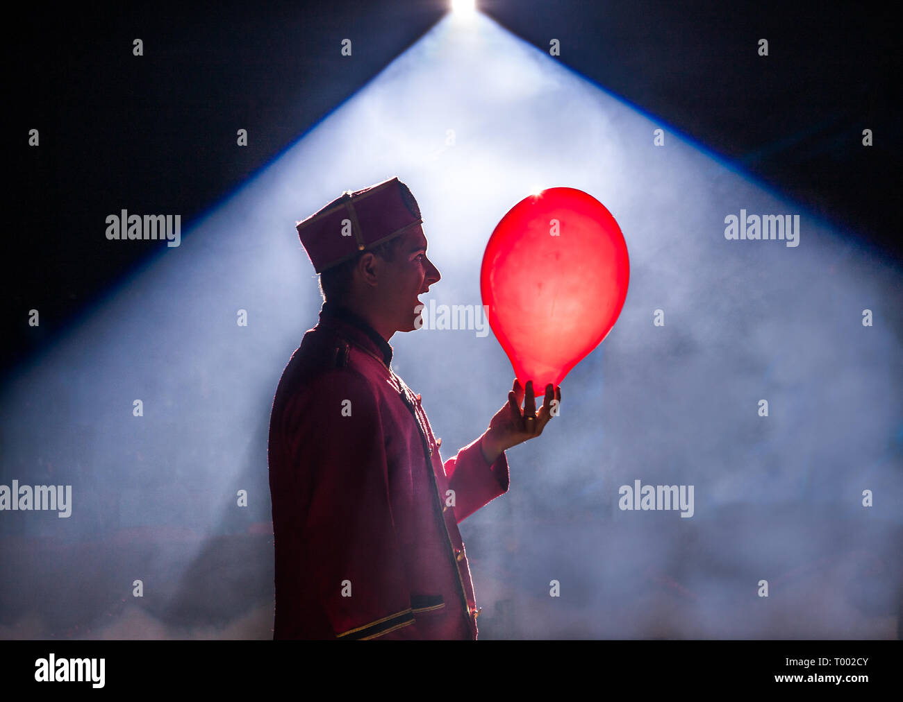 Carrigaline, Cork, Ireland. 16th March, 2019. Clown Marc Dorffner from Berlin  of Circus Gerbola performing durning the matinee in the big top at Carrigaline, Co. Cork, Ireland. Credit: David Creedon/Alamy Live News Stock Photo