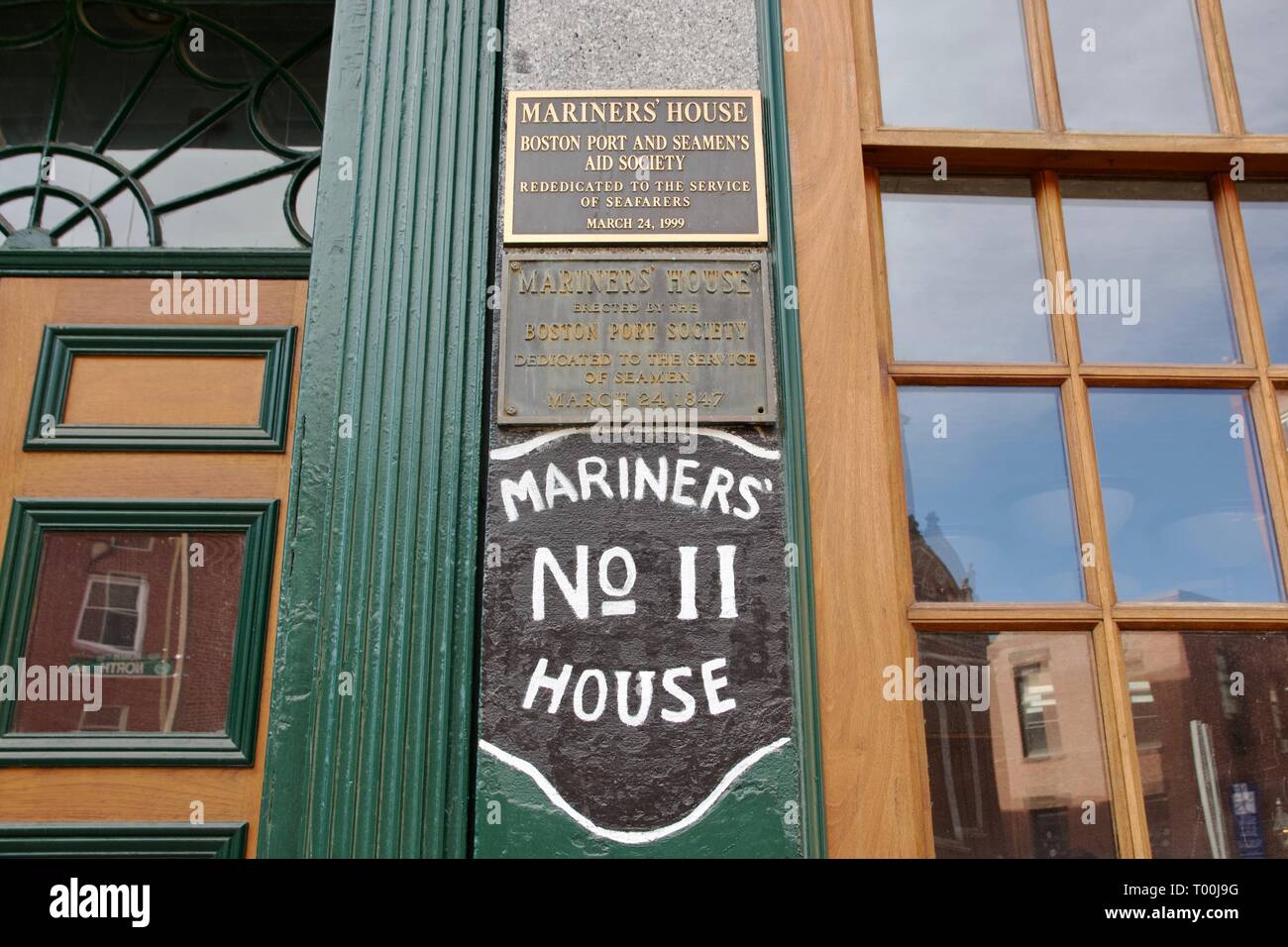 Boarding house hires stock photography and images Alamy