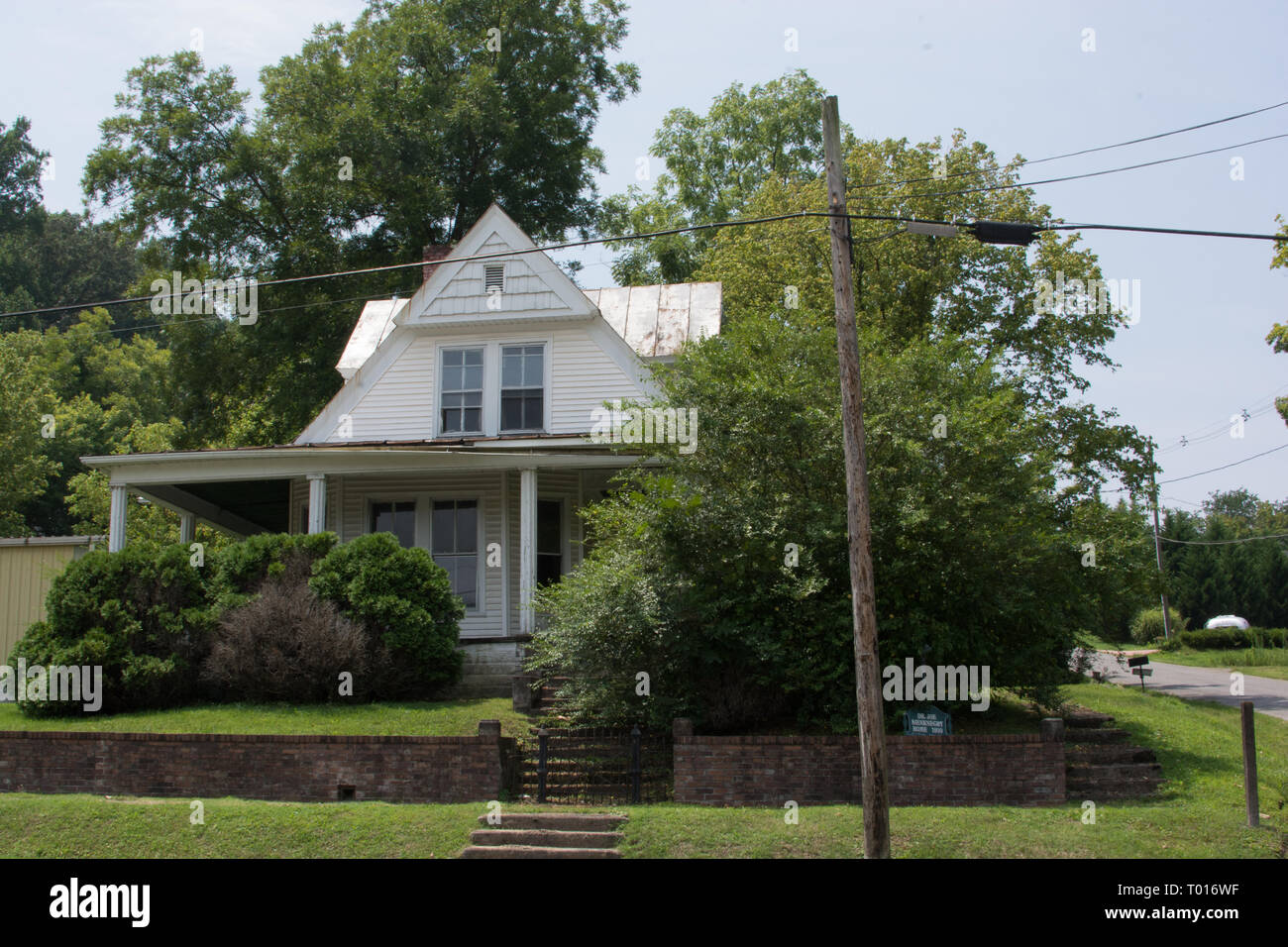 Residences, Homes, S=shops and other scenes on the roadways of Oliver Springs, Tennessee. Stock Photo