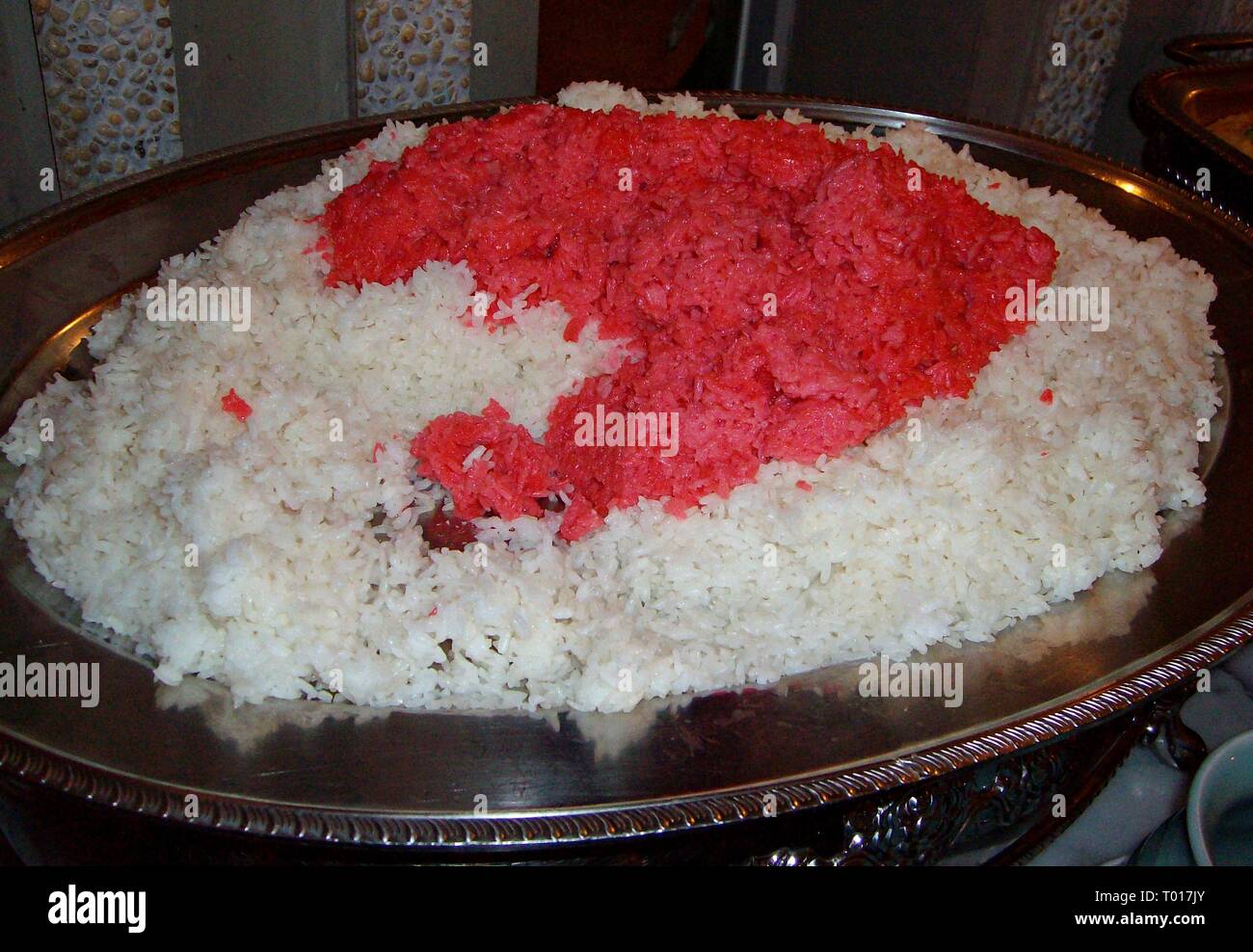 Red rice in metal hi-res stock photography and images - Alamy