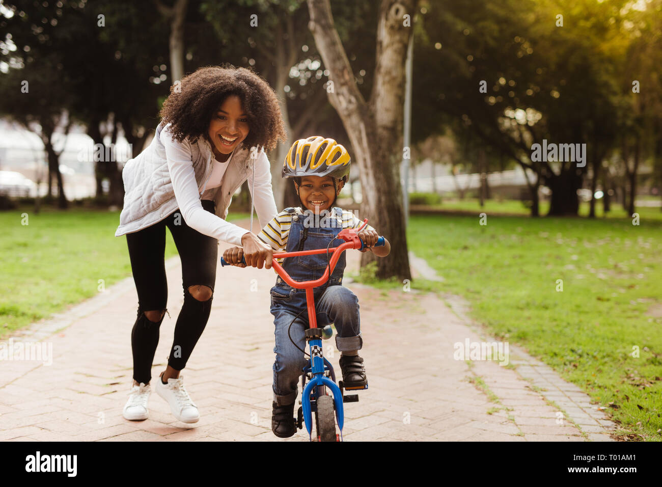 how to teach my child to ride a bike