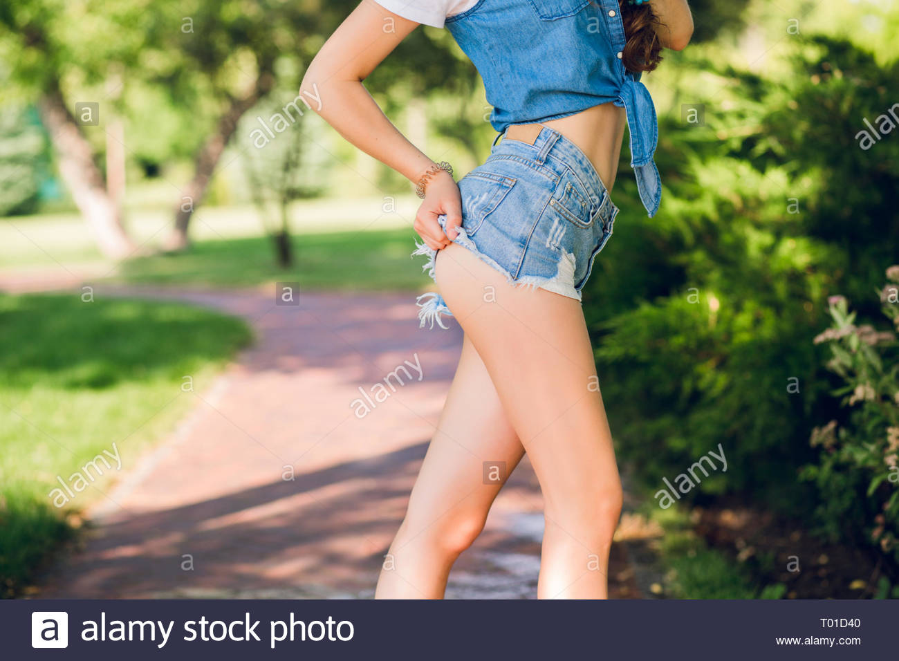 mens booty shorts jeans