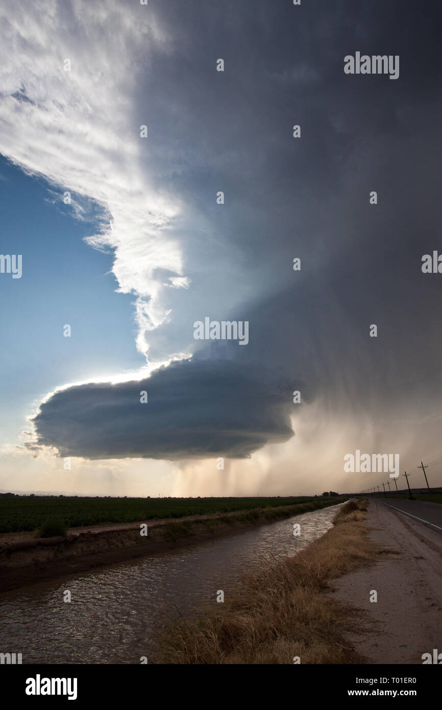 Tornillo hires stock photography and images Alamy