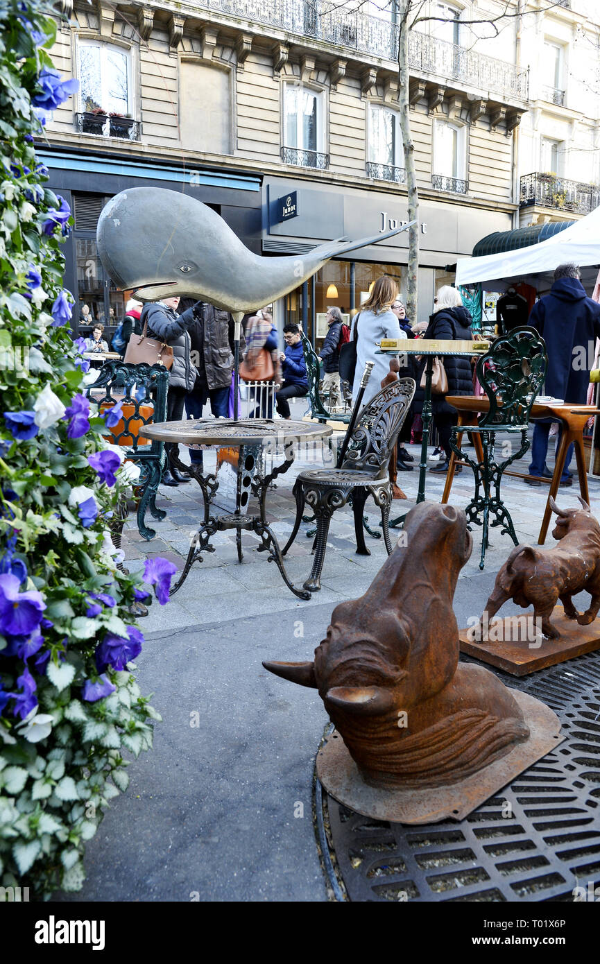 Trinkets Street Antiques Market Rue des Martyrs Paris France