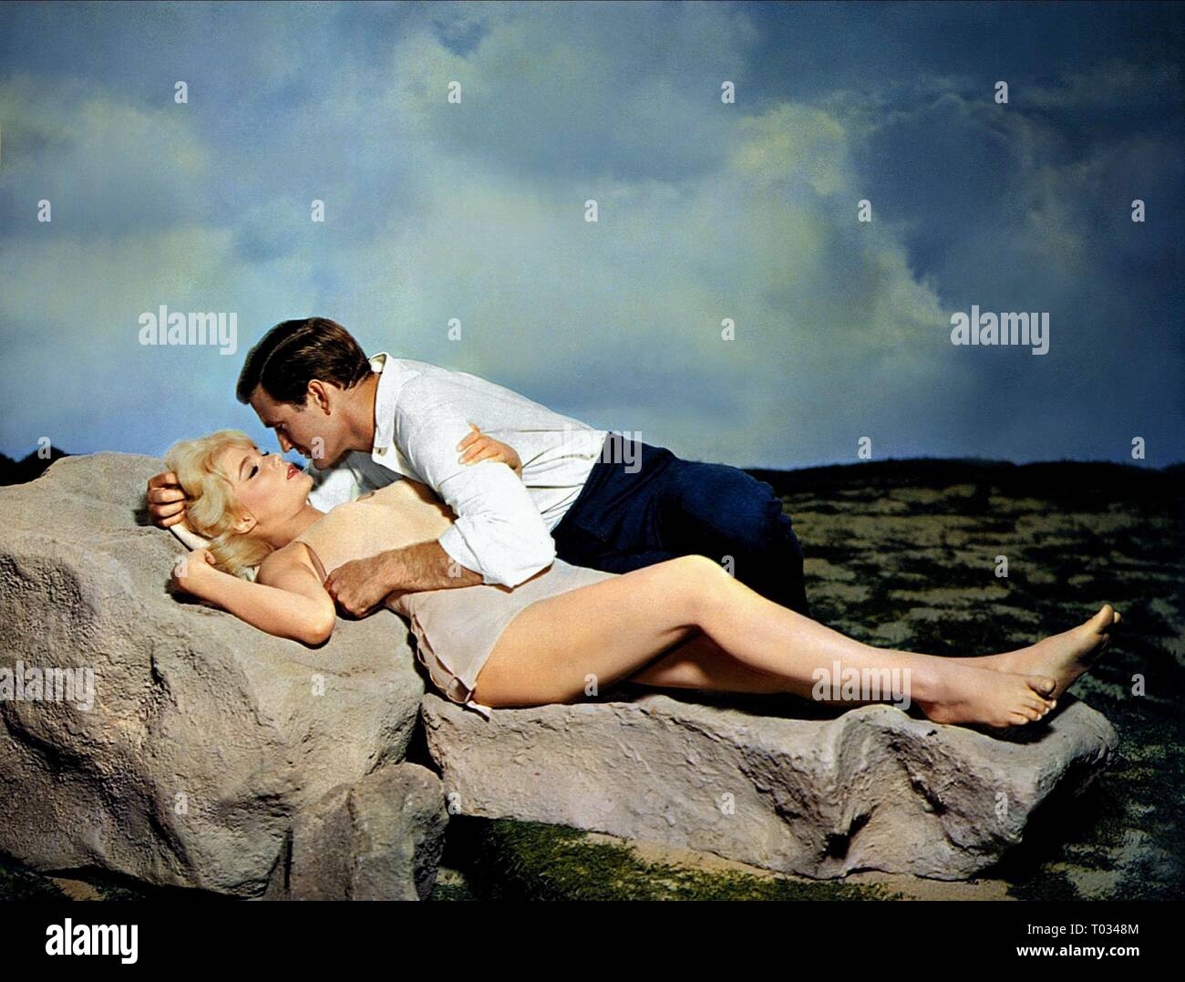ROD TAYLOR, YVETTE MIMIEUX, THE TIME MACHINE, 1960 Stock Photo