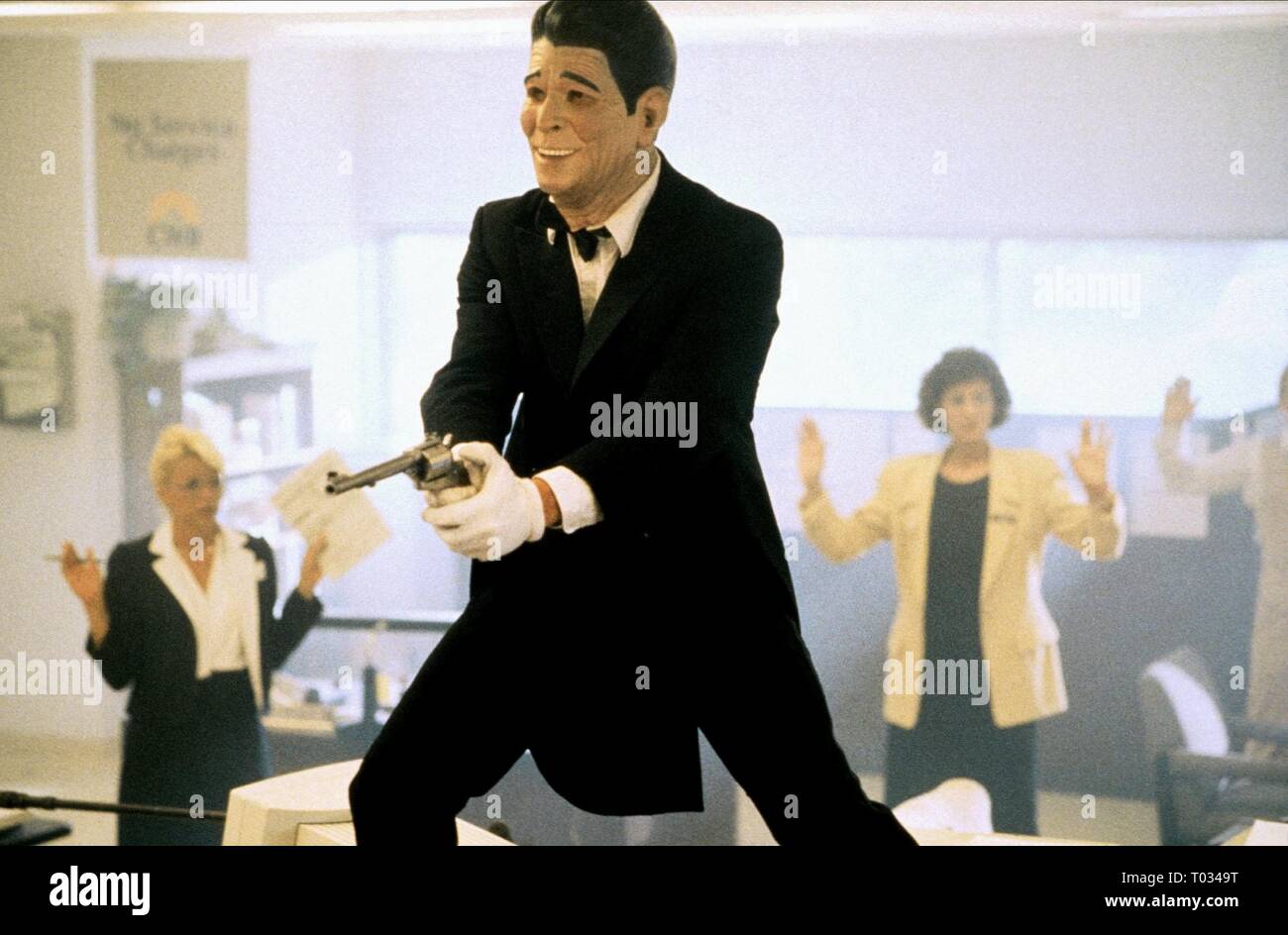 Patrick Swayze With Reagan Mask Point Break 1991 Stock Photo Alamy