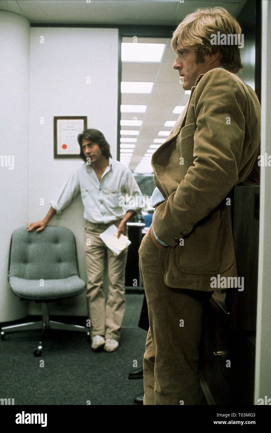 DUSTIN HOFFMAN, ROBERT REDFORD, ALL THE PRESIDENT'S MEN, 1976 Stock