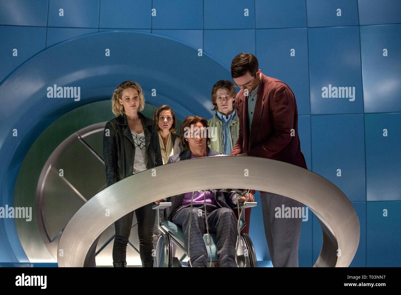Jennifer Lawrence Rose Byrne James Mcavoy Lucas Till Nicholas