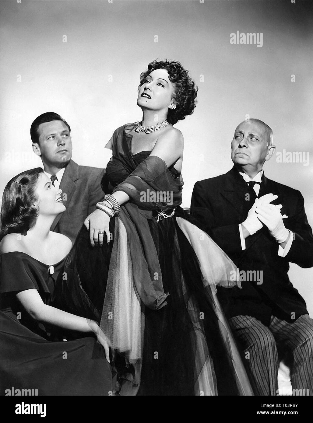 NANCY OLSON, WILLIAM HOLDEN, GLORIA SWANSON, ERICH VON STROHEIM, SUNSET BOULEVARD, 1950 Stock Photo