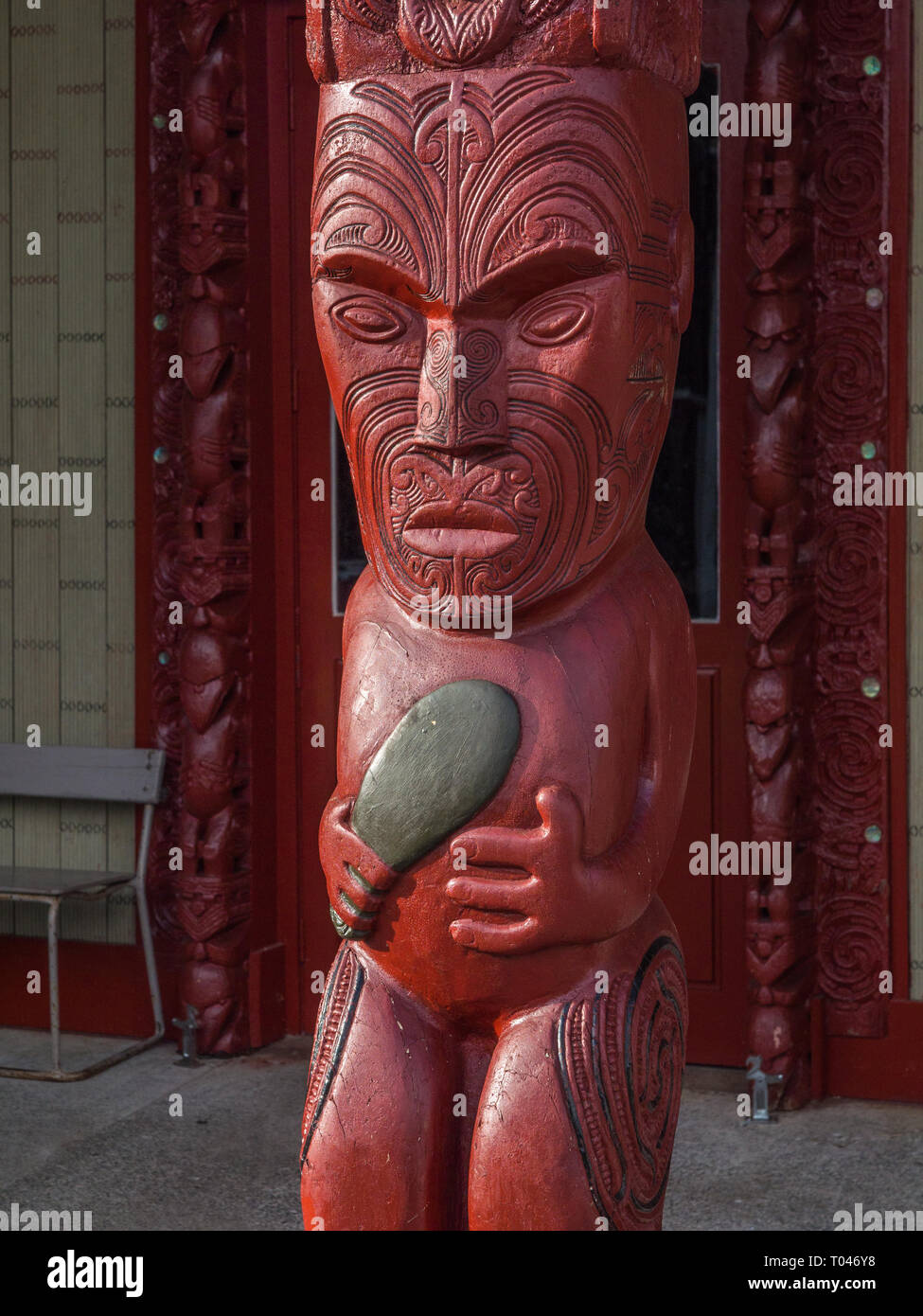 Maori whare meeting house hires stock photography and images Alamy