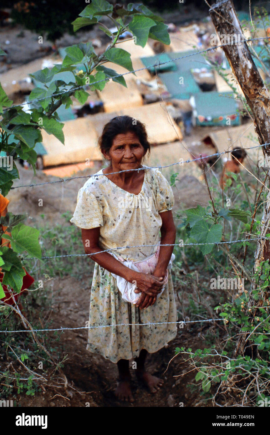 Citizens from El Salvador in a refugee camp in Honduras displaced due