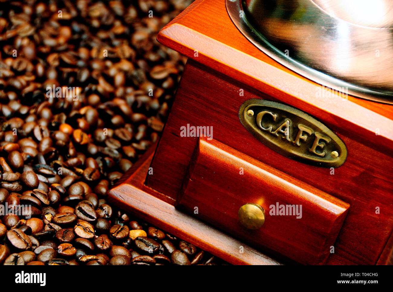 Manual coffee grinder hires stock photography and images Alamy