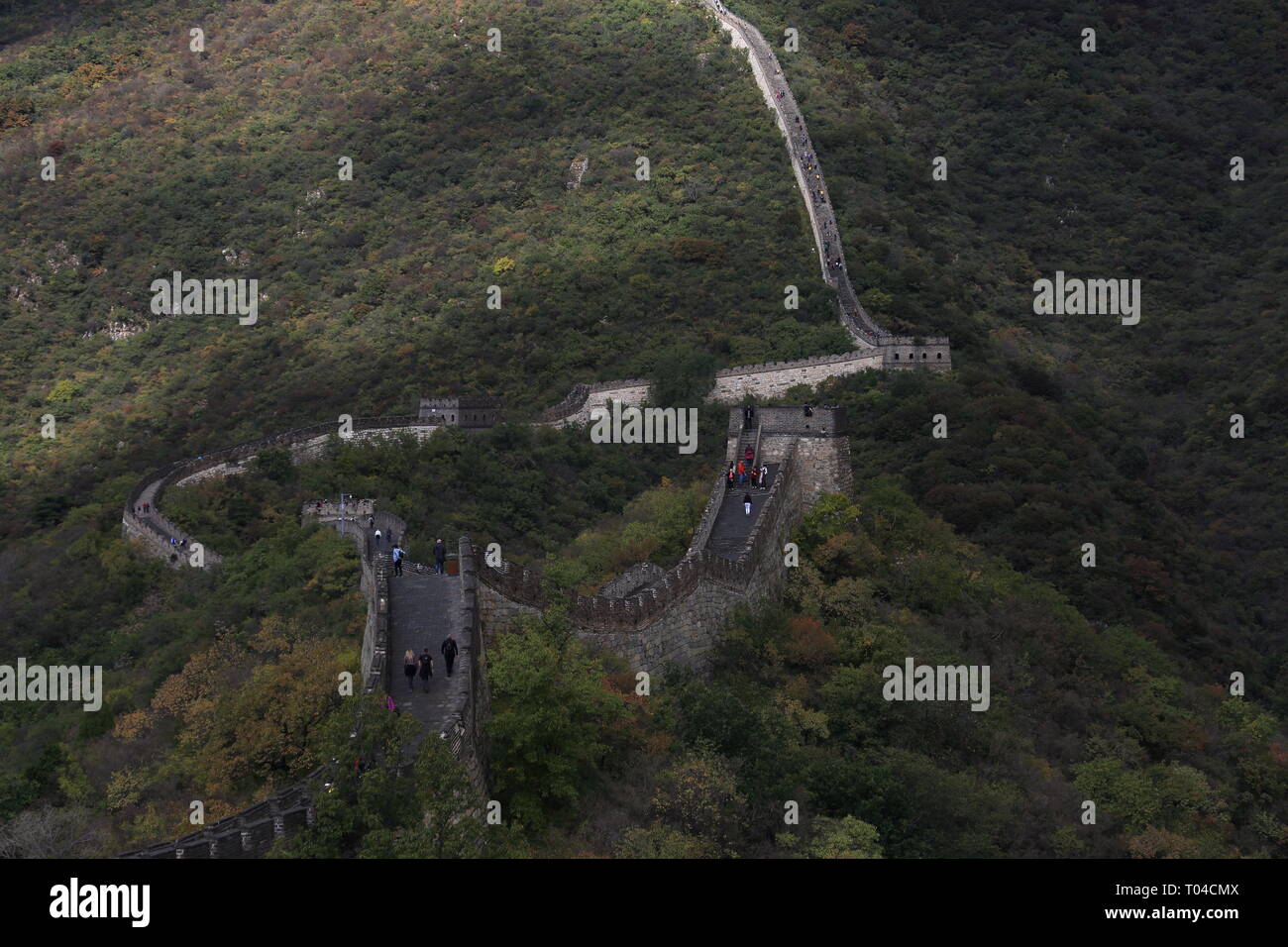 The Great Wall & surrounding mountains at Mutianyu, Beijing, China Stock Photo