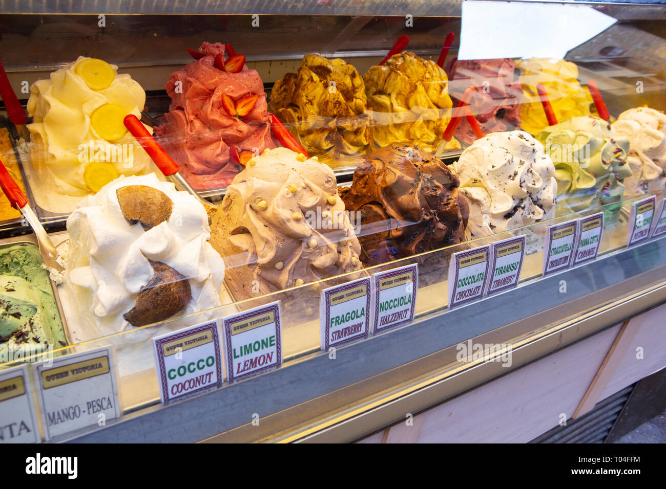 Gelato Shop Italy Hi Res Stock Photography And Images Alamy
