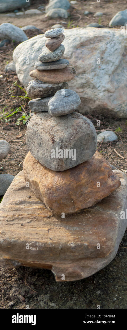 Aufeinander geschichtete, gestapelte Kieselsteine, Steine als Meditation Stock Photo