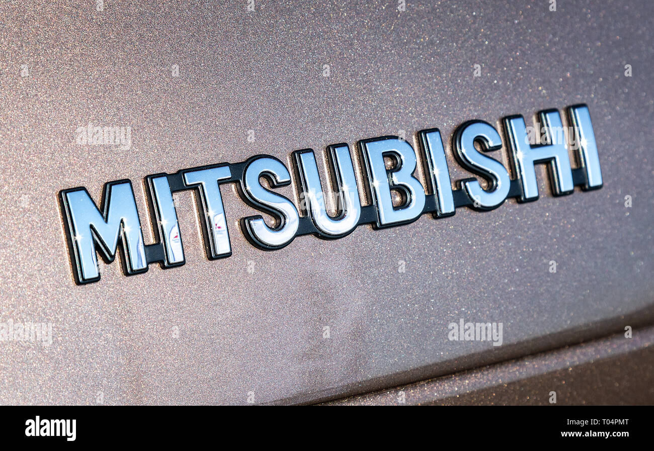 Mitsubishi motors russia