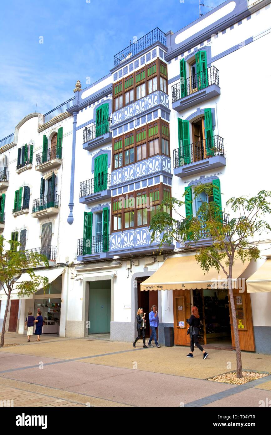 Shops on the Passeig de Vara de Rey, ibiza, Ibiza, Balearic