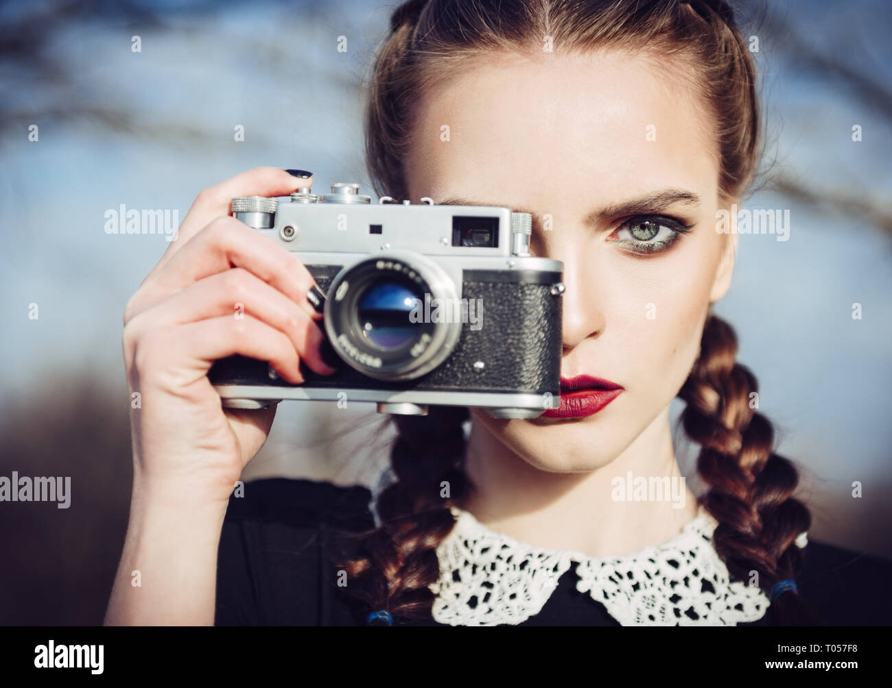 Young Girl Camera Young Girl Camera