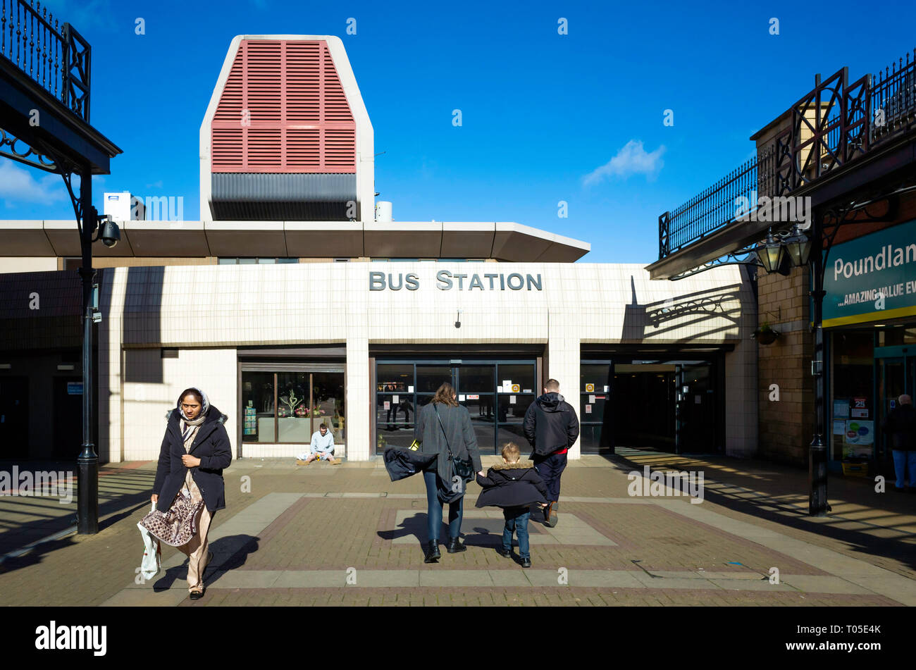 The entrance to the Middlesbrough Bus station from James Cook Square on ...
