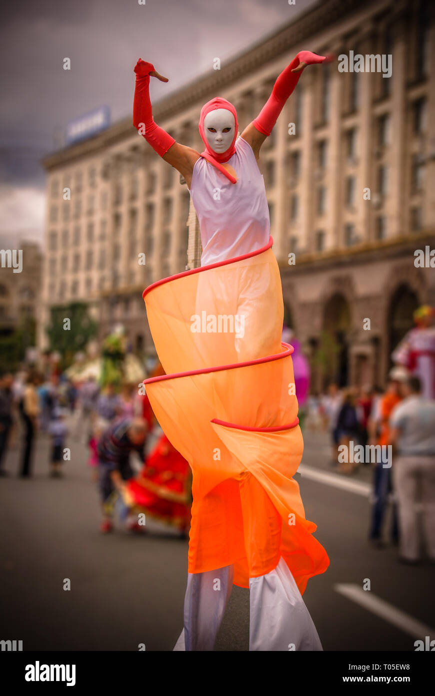 Costume parade in Khreshchatyk street in Kiev, Ukraine Stock Photo Alamy
