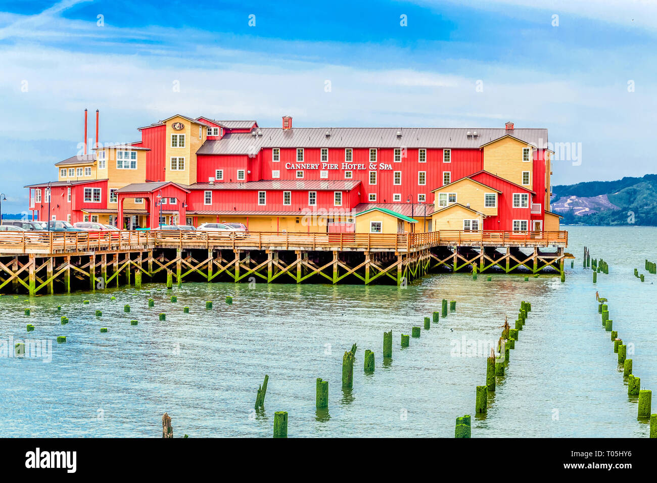 ASTORIA, OREGON May 17, 2016 Astoria is the oldest city in Oregon