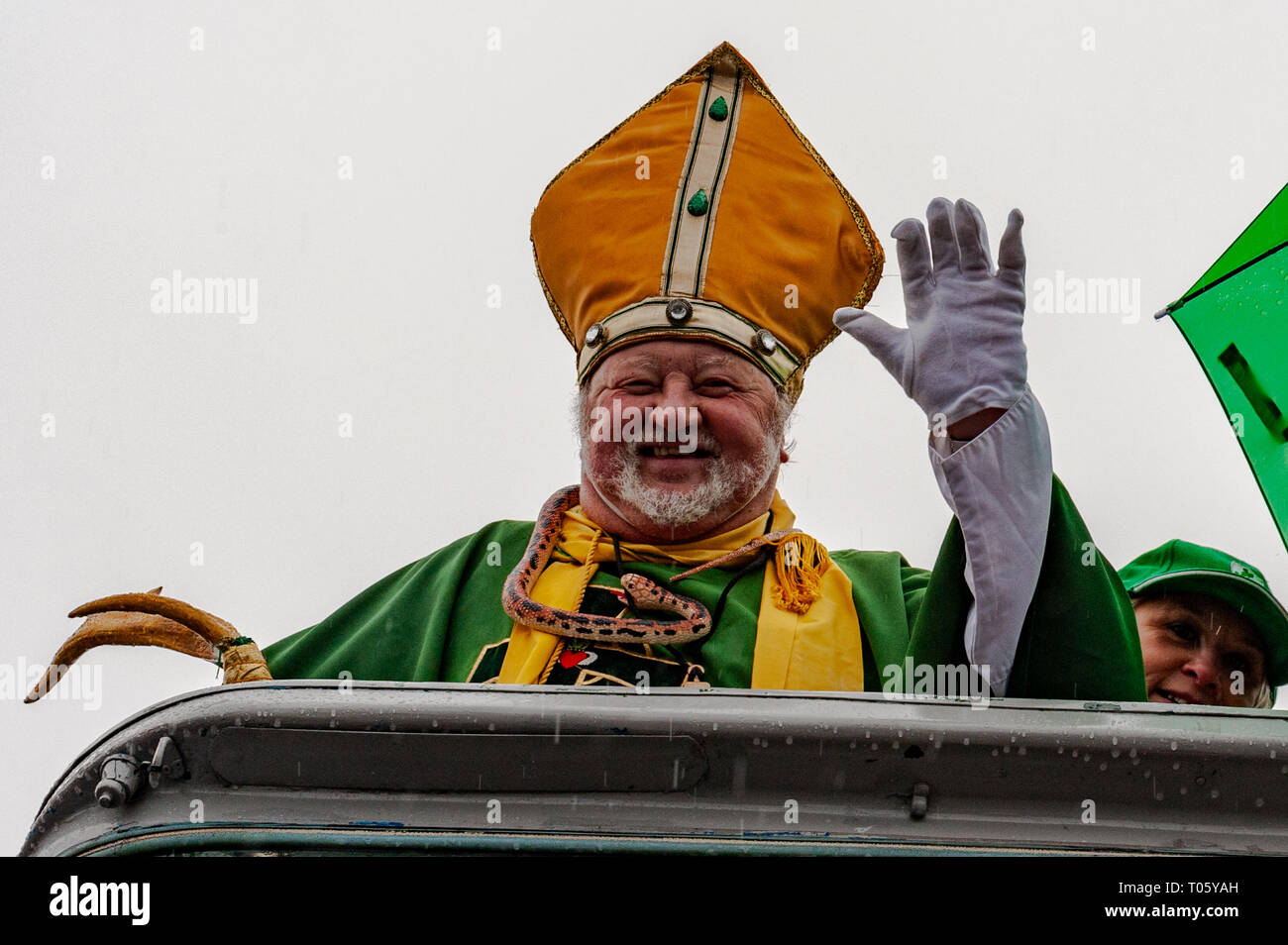 Birmingham, UK. 17th March, 2019.  The Birmingham St. Patrick's Day parade took place today in front of 90,000 people amidst sun and heavy hail showers. Credit: AG News/Alamy Live News. Stock Photo