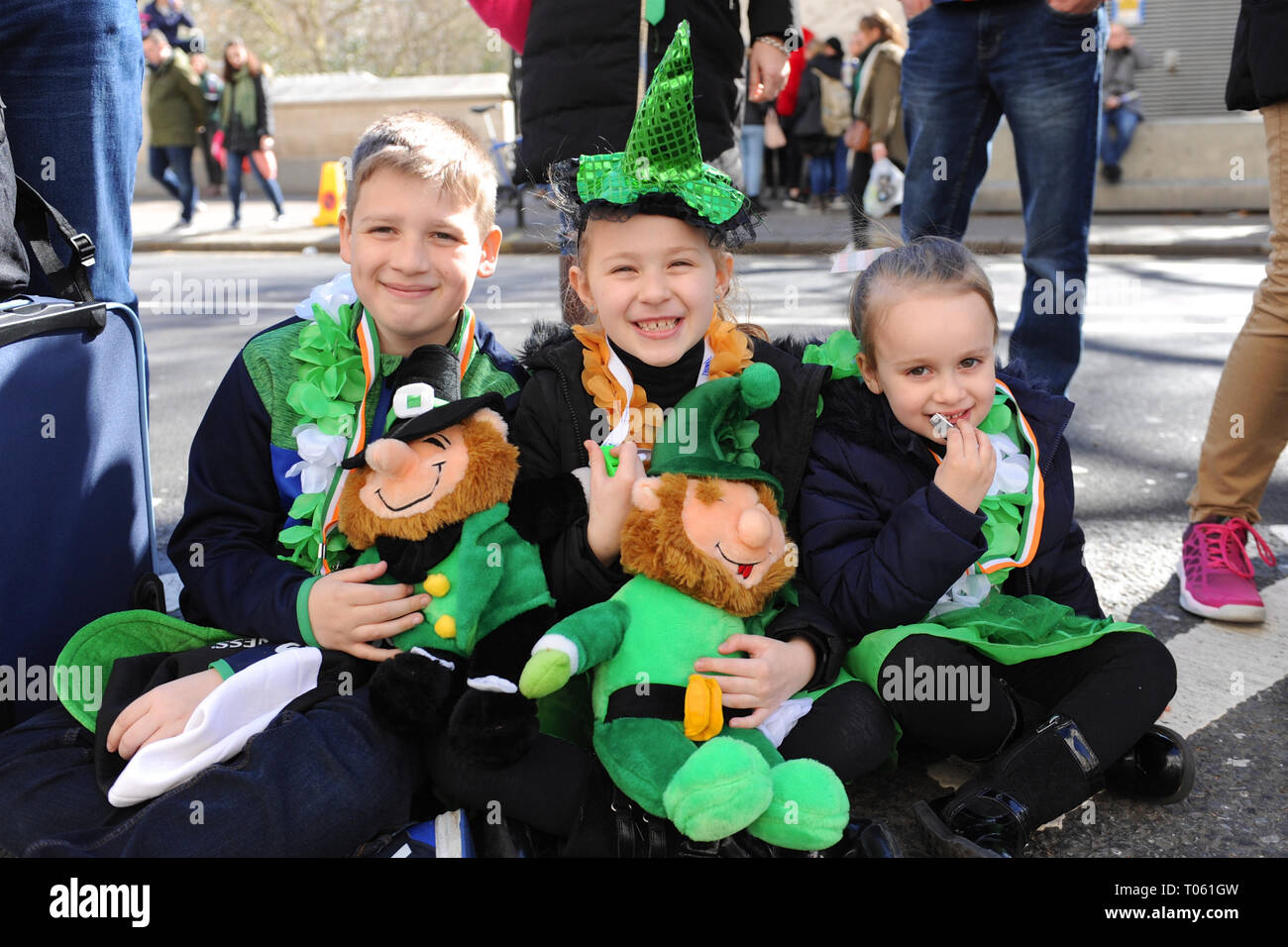 Fancy dress for st patrick's day hot sale