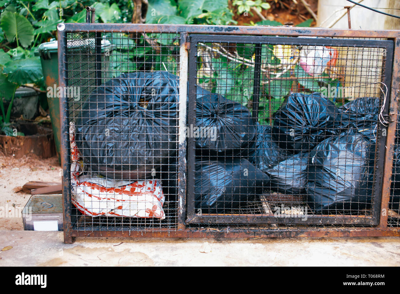 Recycling cage hires stock photography and images Alamy