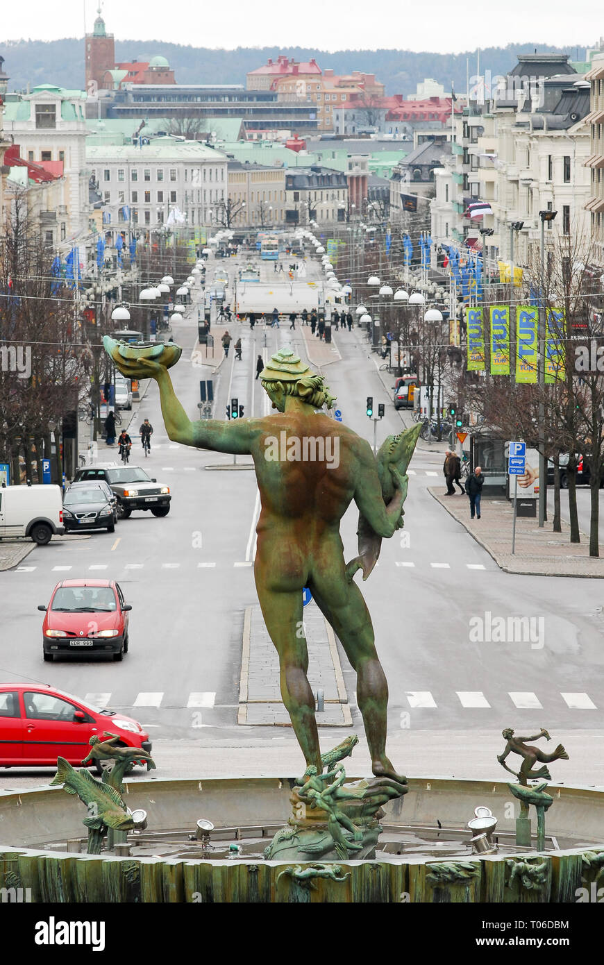 Poseidon statue by Carl Milles on Götaplatsen and Kungsportsavenyen viewed  from the steps of the Gothenburg Museum of Art in Goteborg, Västra Götaland  Stock Photo - Alamy