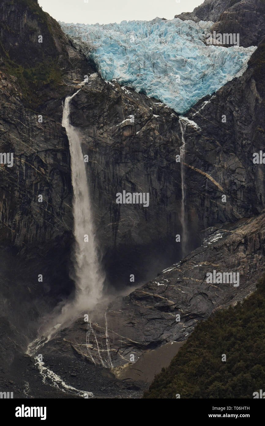 Ventisquero Colgante hanging glacier in Queulat National Park ...
