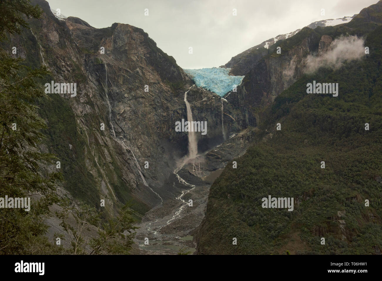 Ventisquero Colgante hanging glacier in Queulat National Park ...
