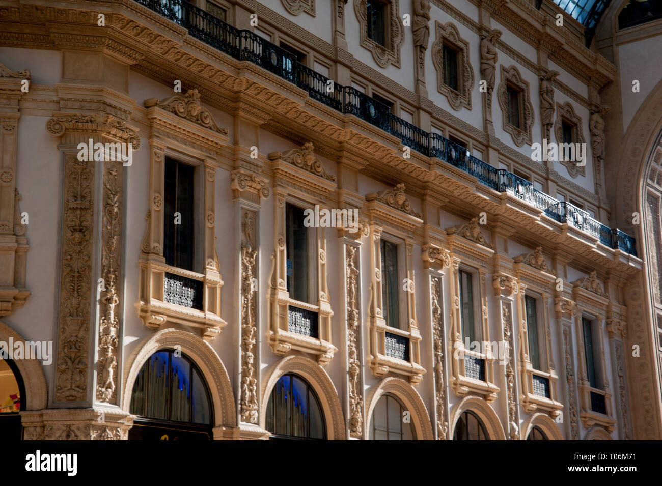 dome gallery in milan Stock Photo Alamy