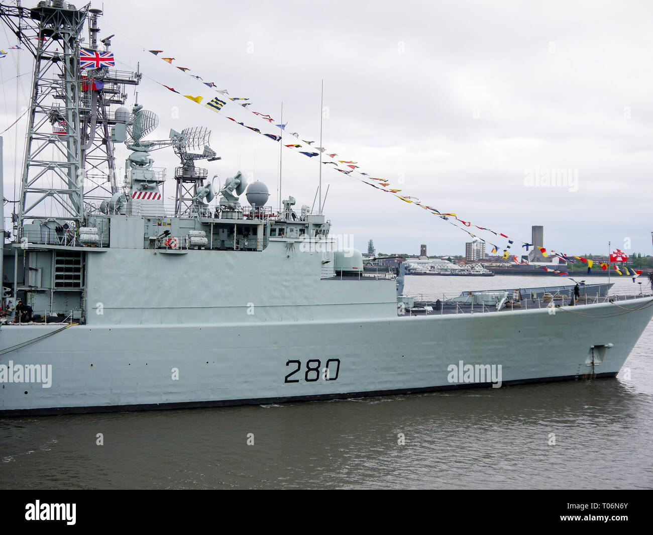 HMCS Iroquois (DDG 280) Stock Photo