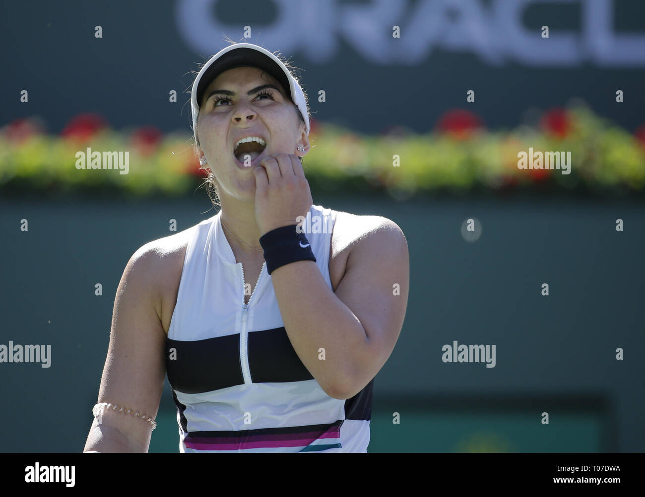 Bianca andreescu 2019 bnp open hi-res stock photography and images - Alamy