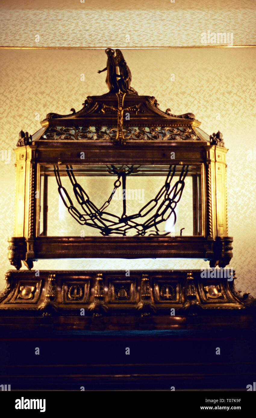 The chains that bound Peter to Rome,Italy Stock Photo Alamy
