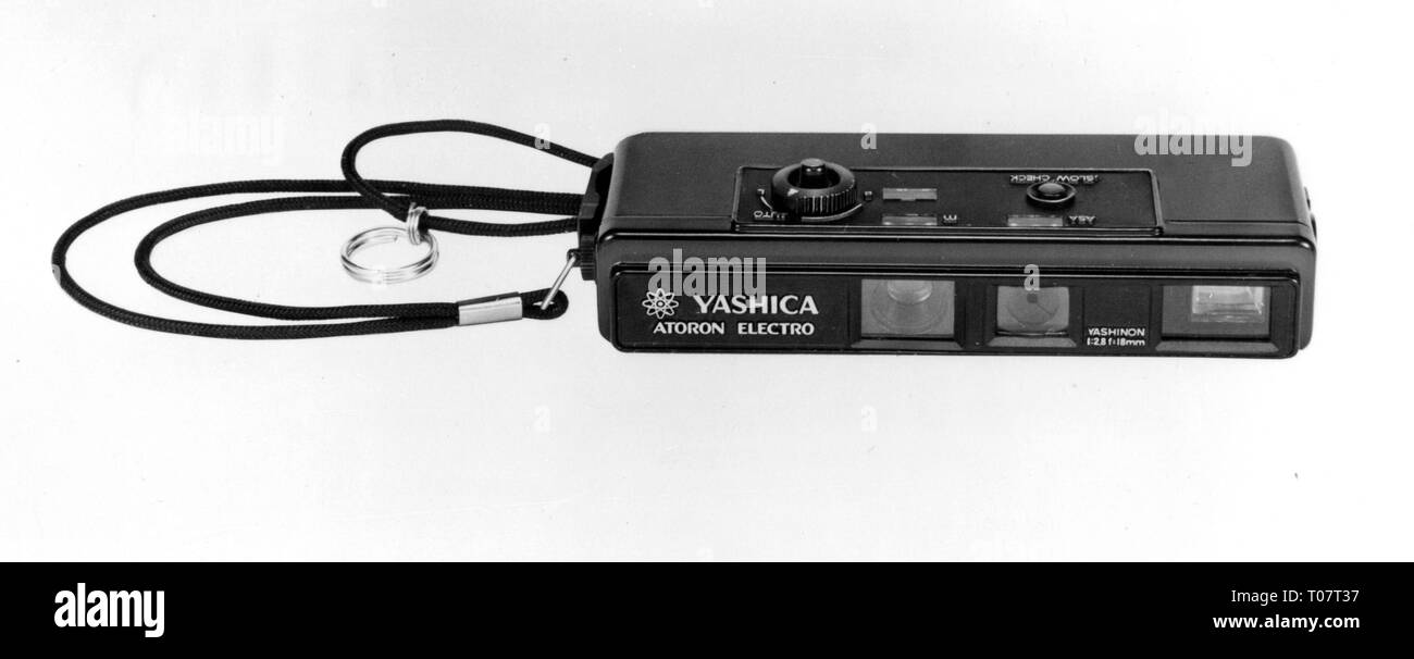photography, cameras, compact camera of Japanese fabricator Yashica, model "Atoron Electro", 1970s, Additional-Rights-Clearance-Info-Not-Available Stock Photo