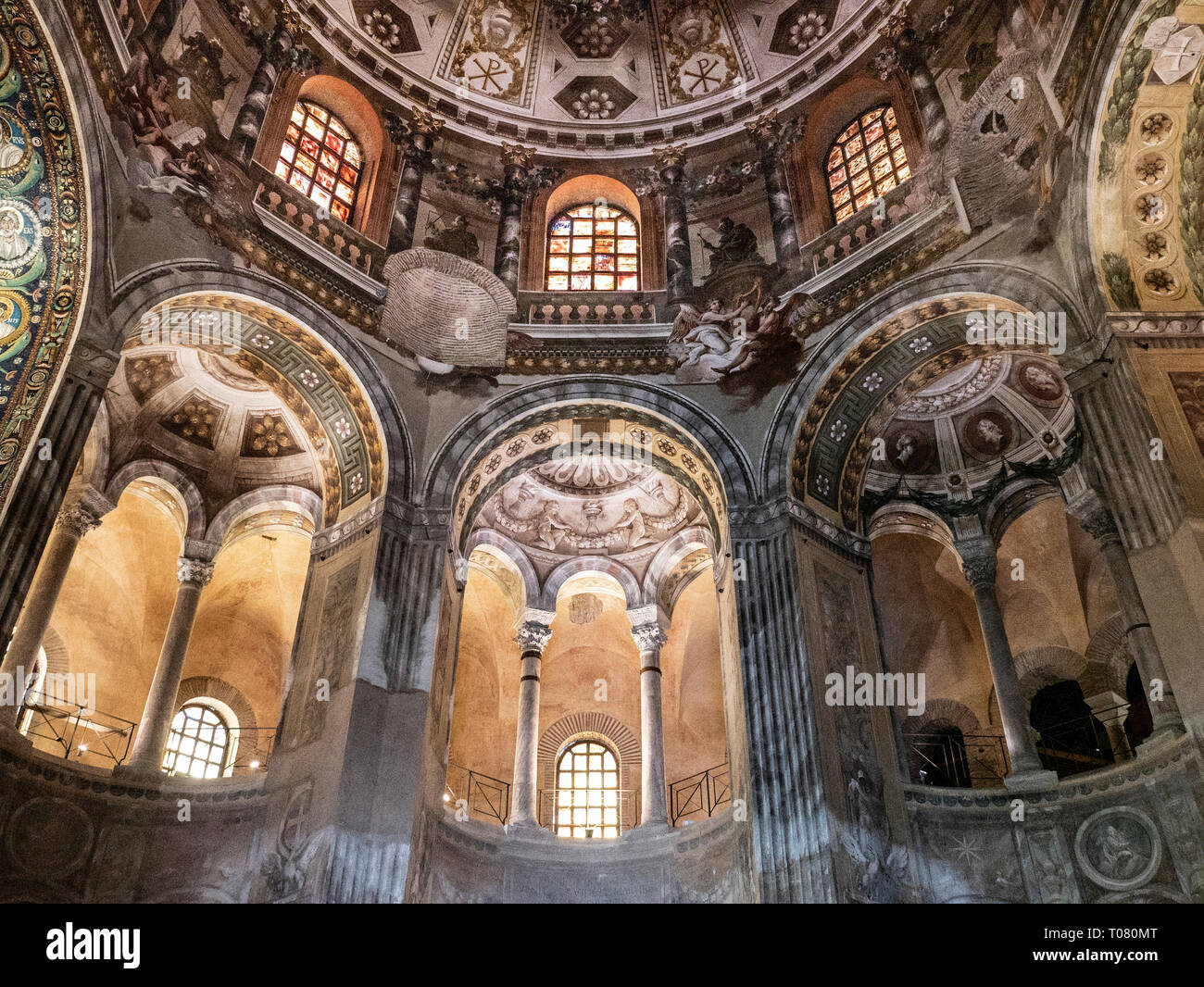 Italy, Emilia Romagna, Ravenna, interior of Basilica of San Vitale Stock  Photo - Alamy
