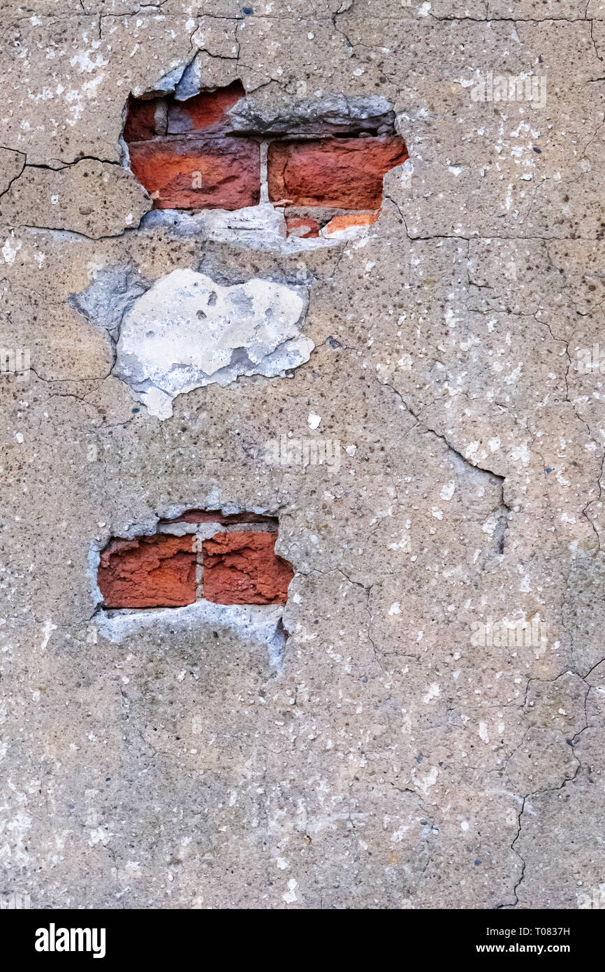 Cement falling off wall hires stock photography and images Alamy