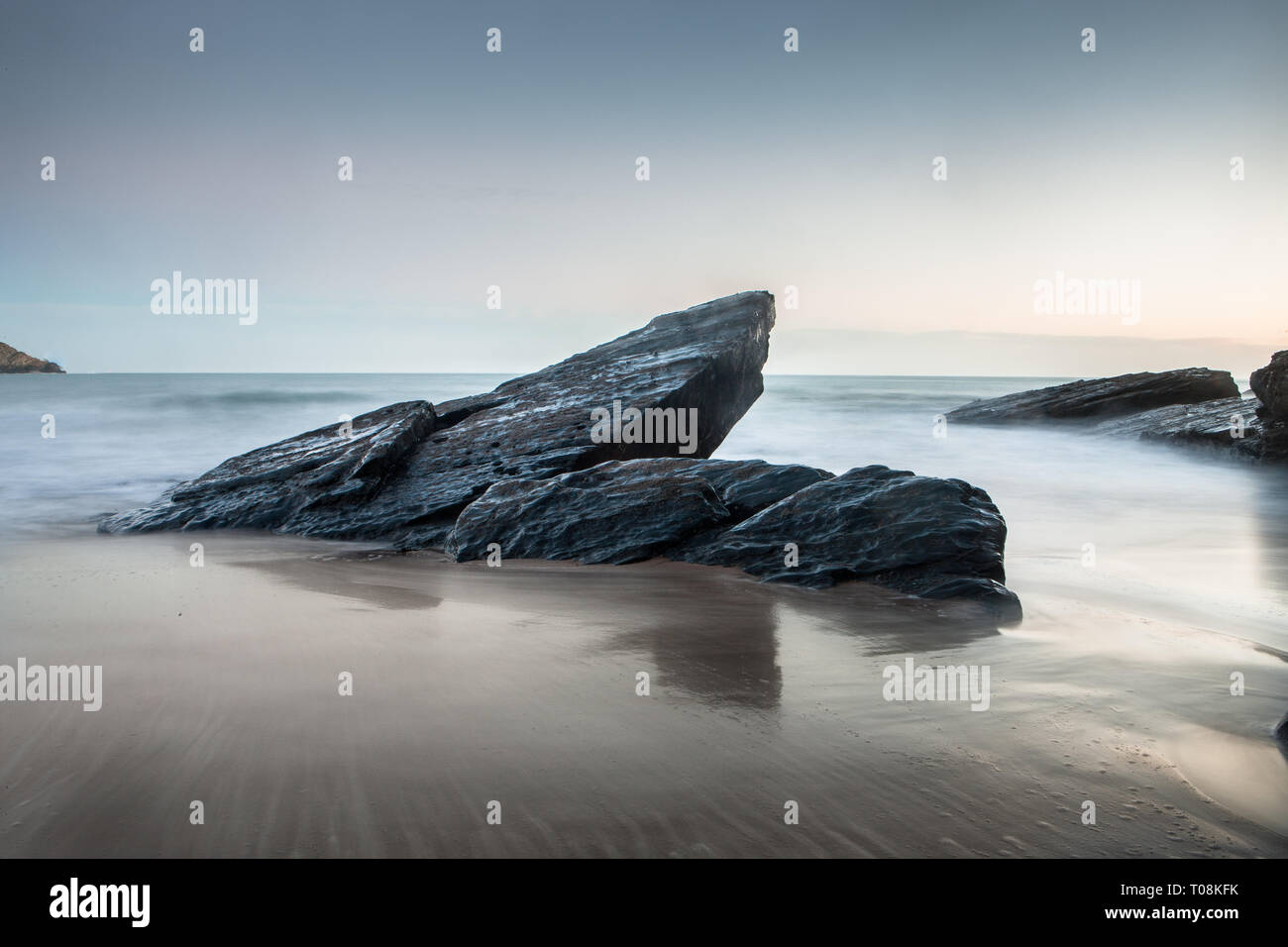 Ireland Bay Rocks Irish beach holidays hi-res stock photography and images - Alamy