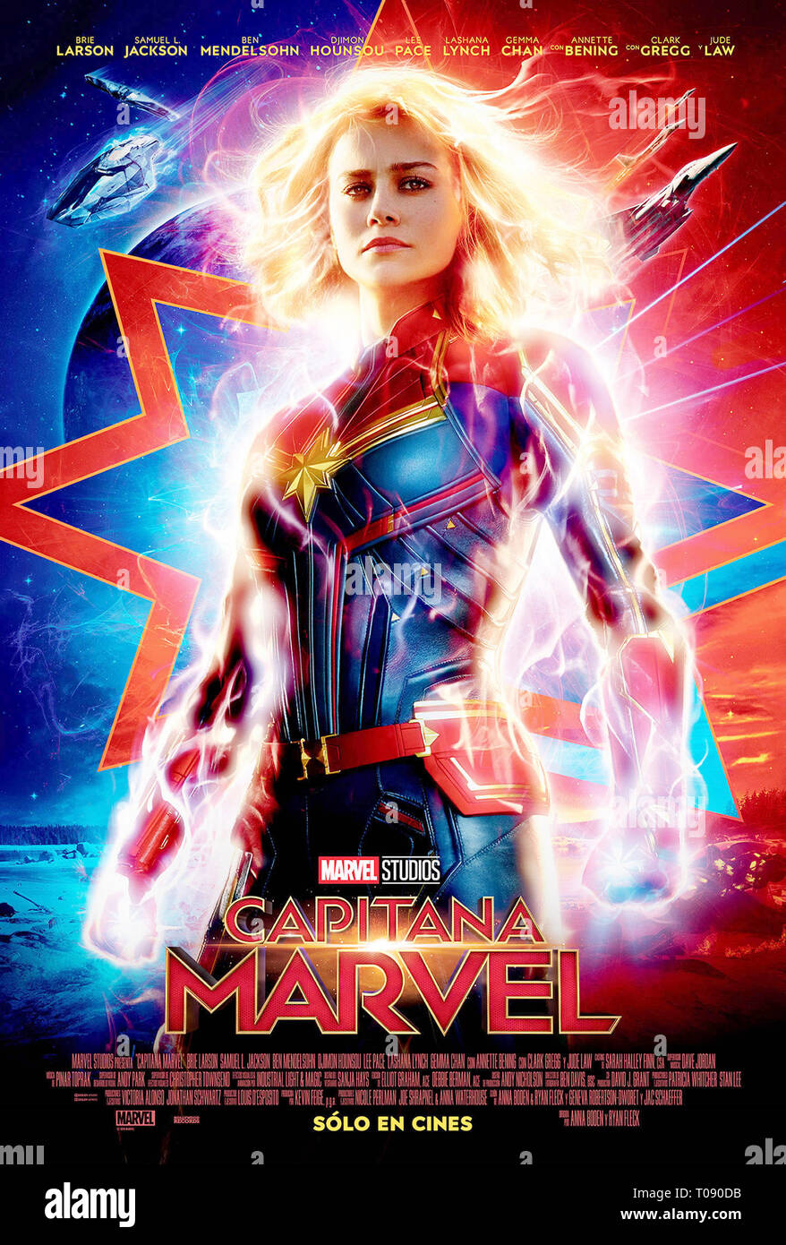 CAPTAIN MARVEL, (aka CAPITANA MARVEL), Poster in Spanish, Brie Larson ...