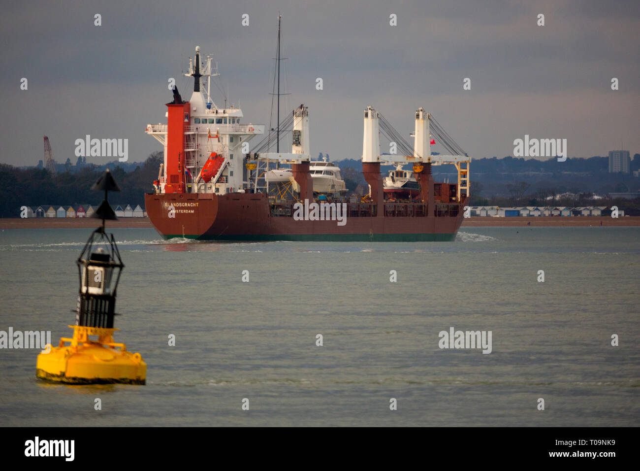 General merchant shipping hi-res stock photography and images - Page 2 -  Alamy