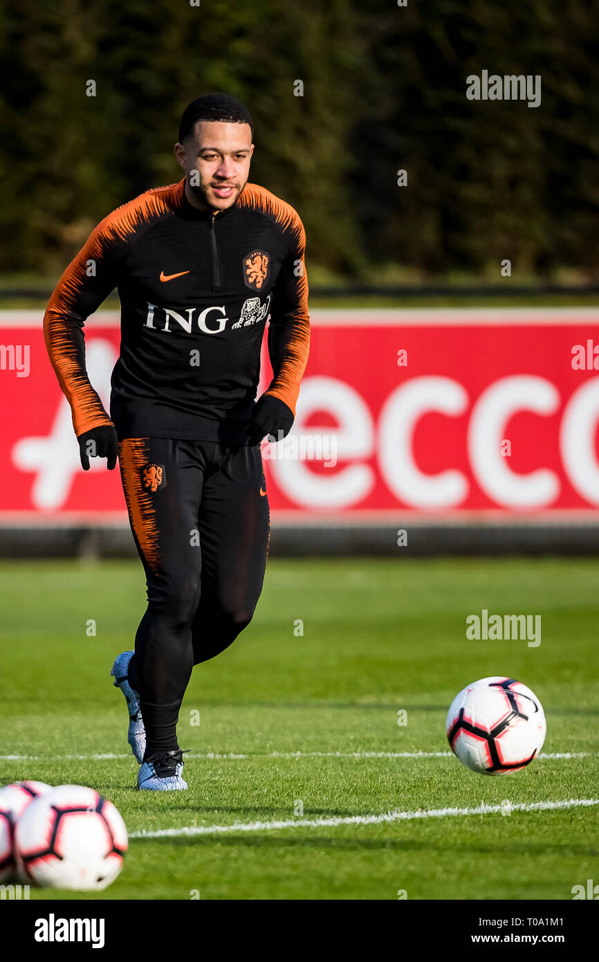 ZEIST, training Dutch team, Nederlands Elftal, football, season 2018-2019, 18-03-2018, KNVB Sports Centre, Memphis Depay Stock Photo