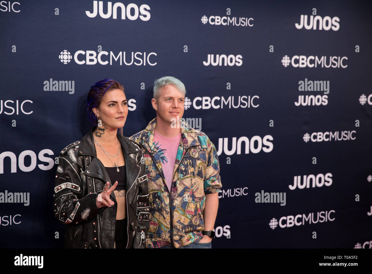 Red carpet purple hair hi-res stock photography and images - Alamy